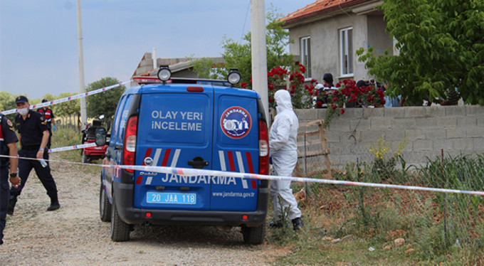 Aile faciası! 1 ev 4 tabut