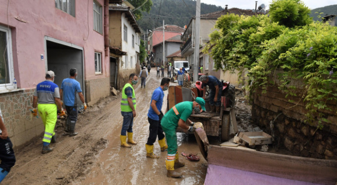 Osmangazi selzedelerin yanında