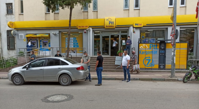 Bursa'da maske takmayanlara ceza yağdı!