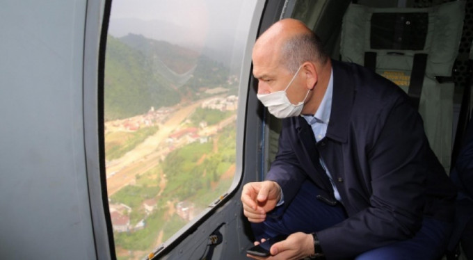 Bakan Soylu afet bölgesinde