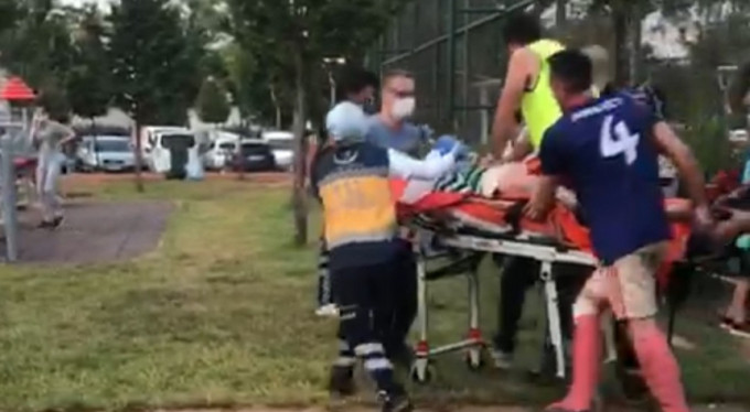 Bursa'da halı saha maçında can verdi!