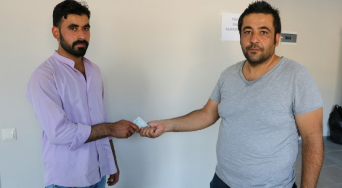 Suriyeli gençten 'İnsanlık ölmemiş' dedirten davranış