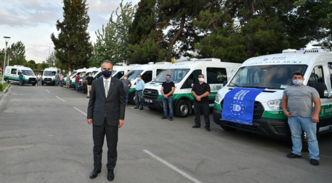 Bursa Büyükşehir Belediyesi acıları hafifletiyor