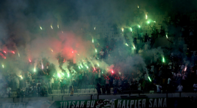 Bursaspor-Adana Demirspor maçı için dev ekran!
