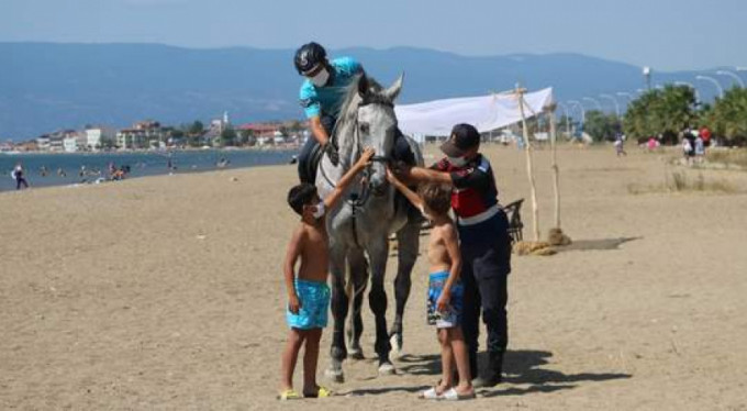 Bursa'nın sahilleri onlara emanet