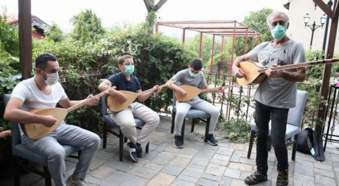 Bursalı gençler sanata bağlandı