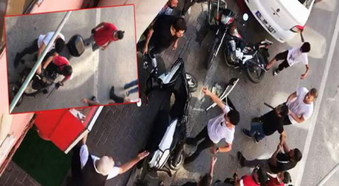 Bursa'da sokak ortasında palalar konuştu