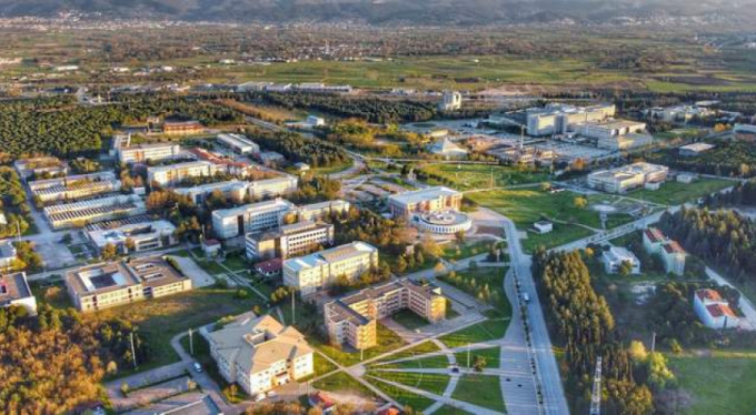 Uludağ Üniversitesi'nden 75 bin öğrenci için flaş karar