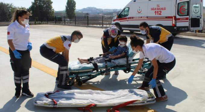8 yaşındaki çocuğun imdadına helikopter yetişti