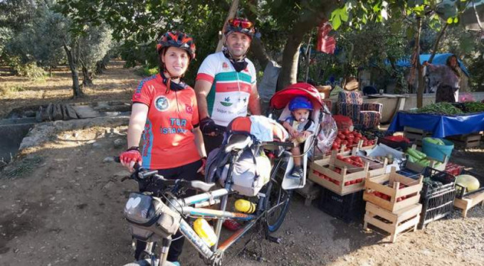 Aile boyu pedal çeviriyorlar
