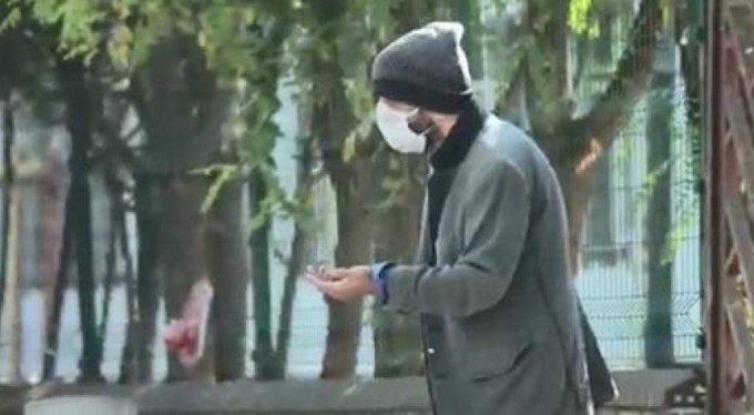 Dilenci kılığına girdi, topladığı para şaşırttı