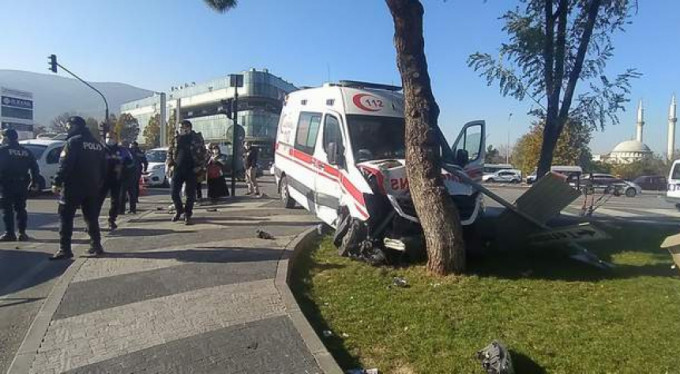 Ambulansın iş kazası