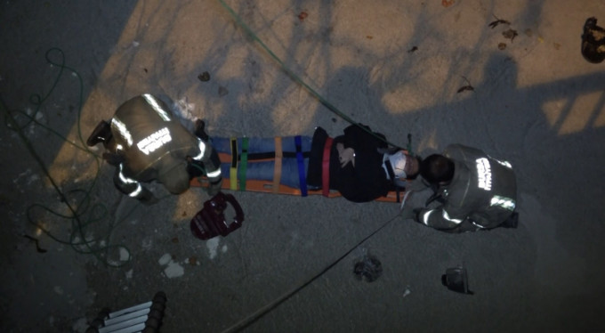 Telefon sevdasına dereye düştü