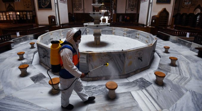 Osmangazi'de hijyen filosu iş başında