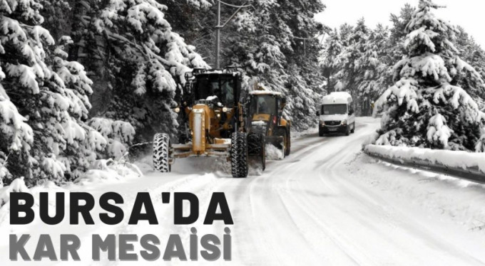 Bursa'da yoğun kar mesaisi