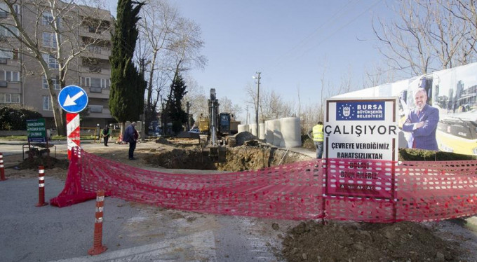 Acemler'de hummalı mesai