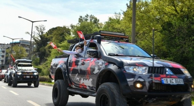 23 Nisan'a özel 4x4'lük kutlama