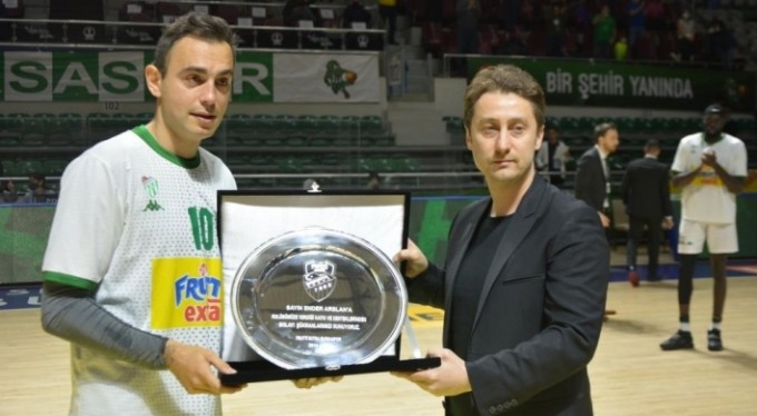 Ender Arslan, parkeye veda etti