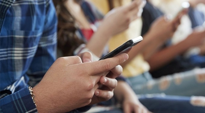 Telefona indirdiği program 234 bin TL'sine patladı