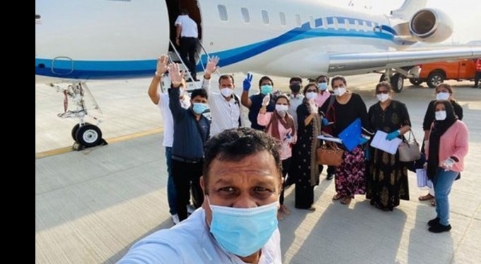 Hindistanlılar, 1 milyon TL ödeyip virüsten kaçıyor