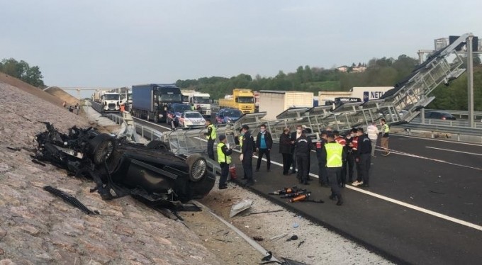 Feci kazada, biri konsolos 4 kişi öldü