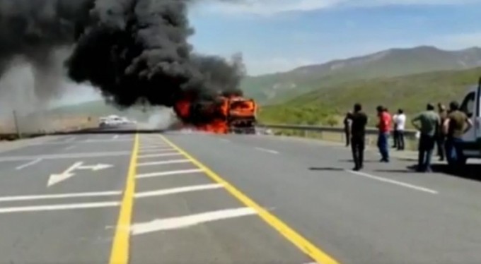 Yanan otobüsteki 46 yolcu ölümden döndü