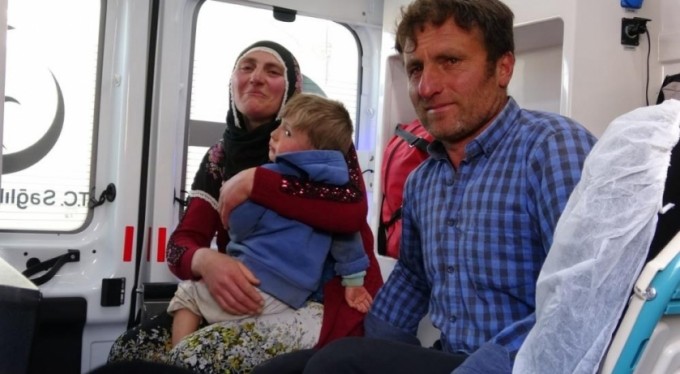 Yayladan kaybolan bebek, 22 saat sonra belde merkezinde bulundu