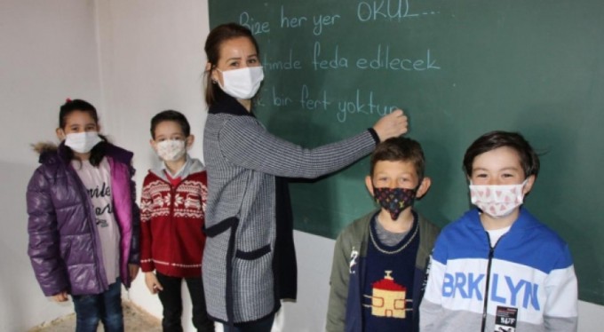 Okula gitmeyecekler, ek ders ücreti verilecek mi?