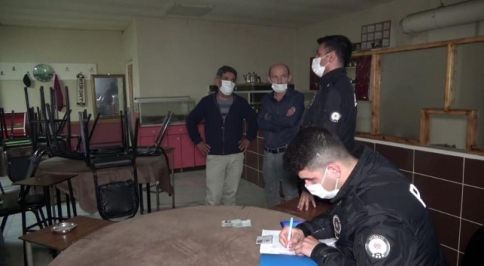 Polis basınca, kimisi falcı oldu, kimisi saklandı