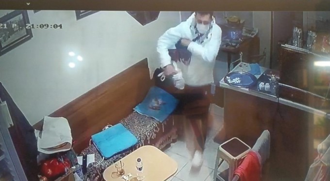 Hırsızın pişkinliği pes dedirtti