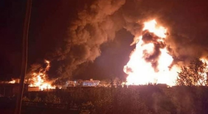 Afganistan'da akaryakıt istasyonunda patlama, 10 yaralı