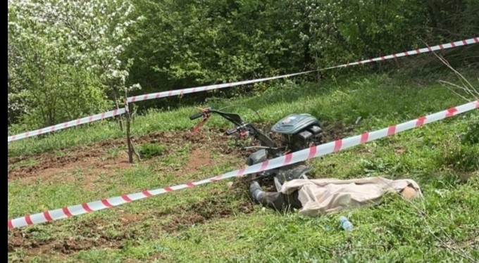 Sürmeye gittiği tarlasında cesedi bulundu