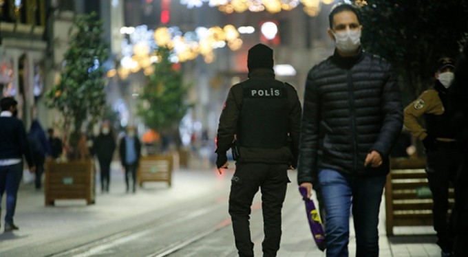 Tam kapanmayla ilgili en çok sorulan soruların cevapları