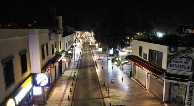Yunan adalarındaki kutlama Bodrum'u tedirgin etti