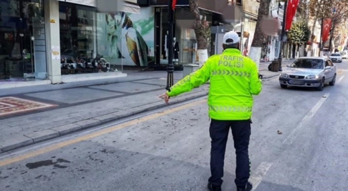 Kısıtlamayı hiçe sayan 66 bin kişi cezayı yedi