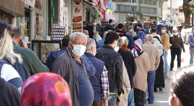 Bursa'da günlük vaka sayısı binin altına düştü