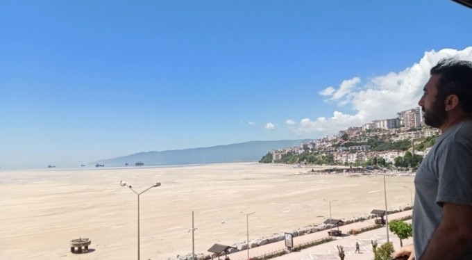 Görenler 'kum' zannediyor ama değil