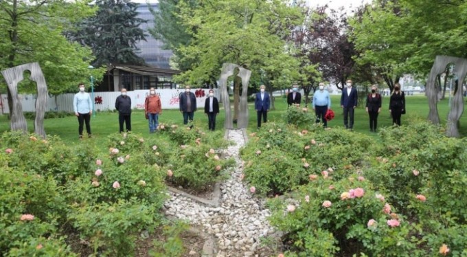 Üç fidan Bursa'da anıldı