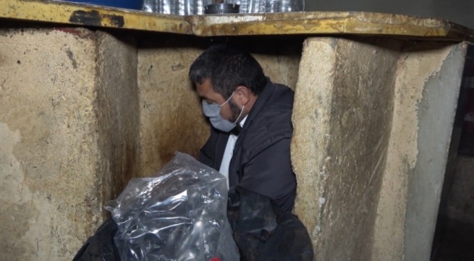 Kumar baskınında öyle bir yere saklandılar ki. Tıklayın izleyin