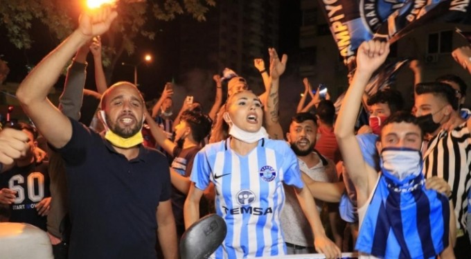 Giresunspor ve Adana Demirspor Süper Lİg'e yükseldi