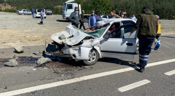 Feci kaza; aynı aileden 4 kişi öldü