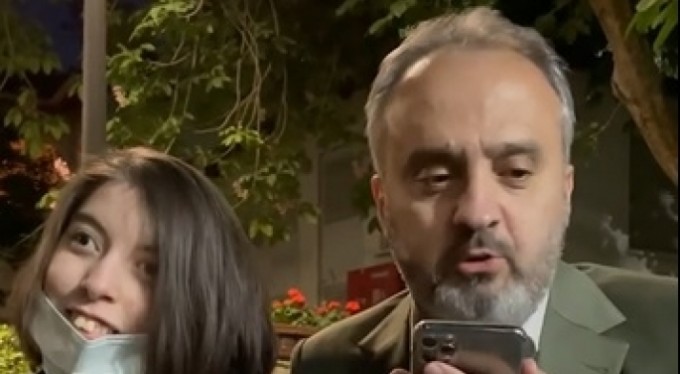 Başkan Aktaş Erdoğan'ı aradı, serebral hastası genç kızın hayali gerçek oldu