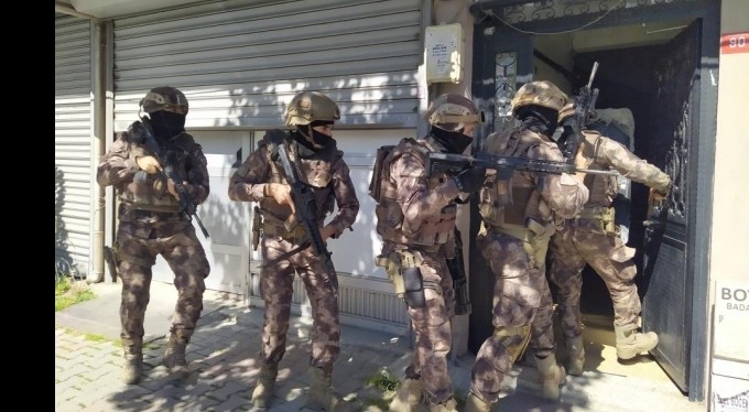 Torbacılar lüks rezidanslara dadandı