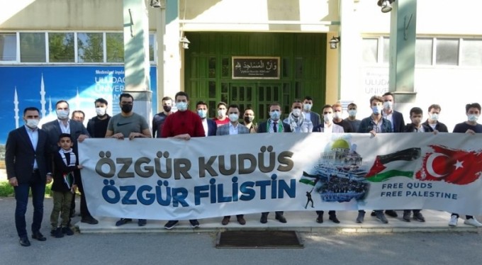 Bursa'da eğitim gören Filistinli öğrenciler Kudüs için dua etti