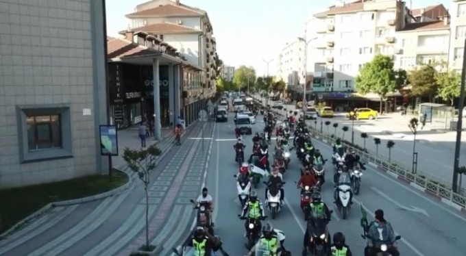 Bursa'da bin 500 araçlı Kudüs'e destek konvoyu