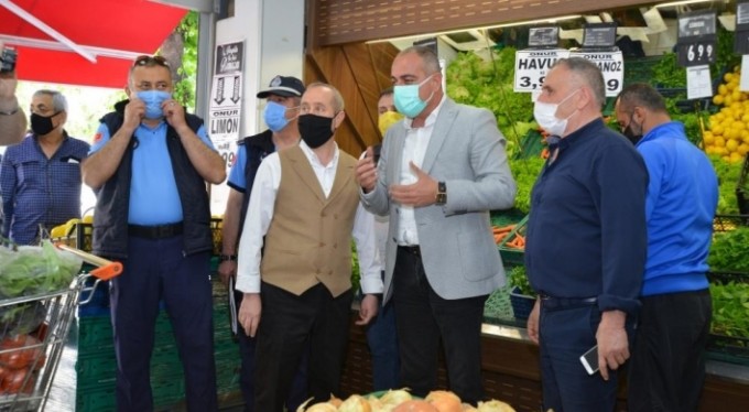 Başkan Sertaslan'dan marketlere fiyat denetimi