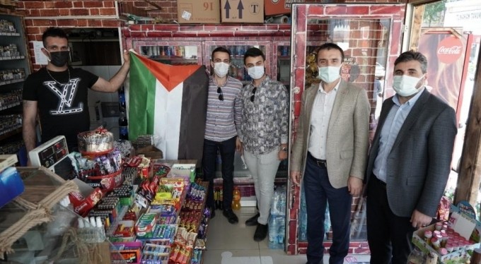 Kestel, Filistin bayraklarıyla donatıldı