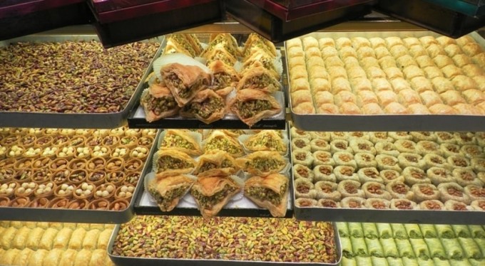 Fazla tatlı kan şekerini yükseltiyor