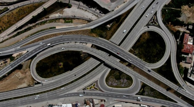 Bayramda sokak ve caddeler sessiz kaldı