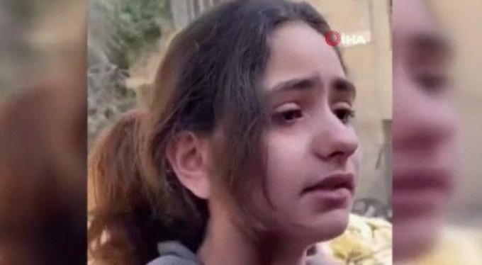 Filistinli kızdan yürek burkan soru: 'Neden füze atarak çocukları öldürüyorsunuz'